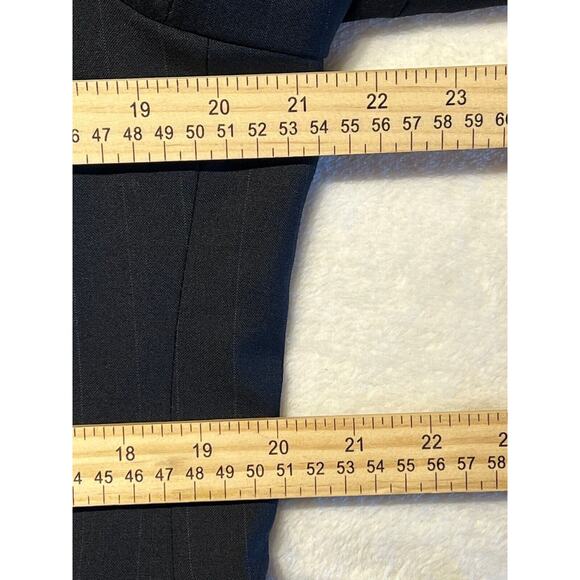 Jos A Bank 41R 32W Navy Blue Pinstripe 2 Piece Suit Jacket Pants Set - Picture 10 of 16